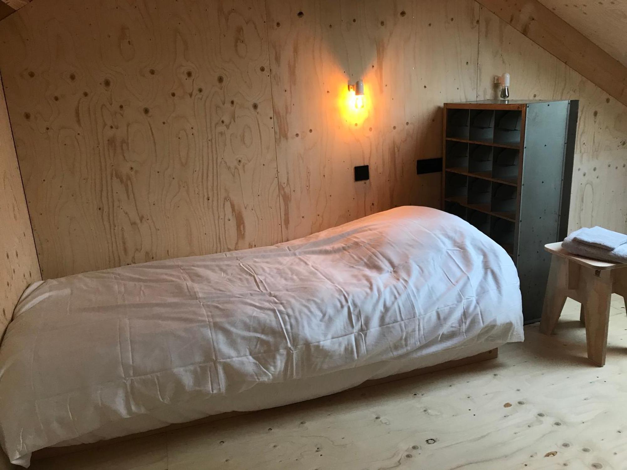 Bed En Brood In De Kapschuur - Boerderij De Zuiderkrib Bed & Breakfast Kraggenburg Dış mekan fotoğraf